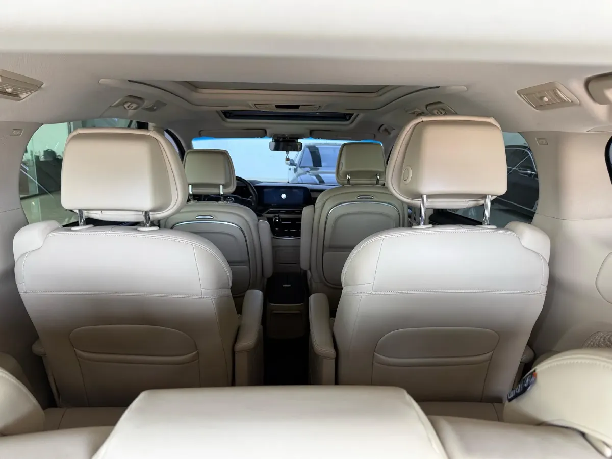 2023 Buick GL8 2.0T 237HP L4 9AT,autocango,china used car exporter,china ev exporter,chinese used car exporter,chinese used ev exporter