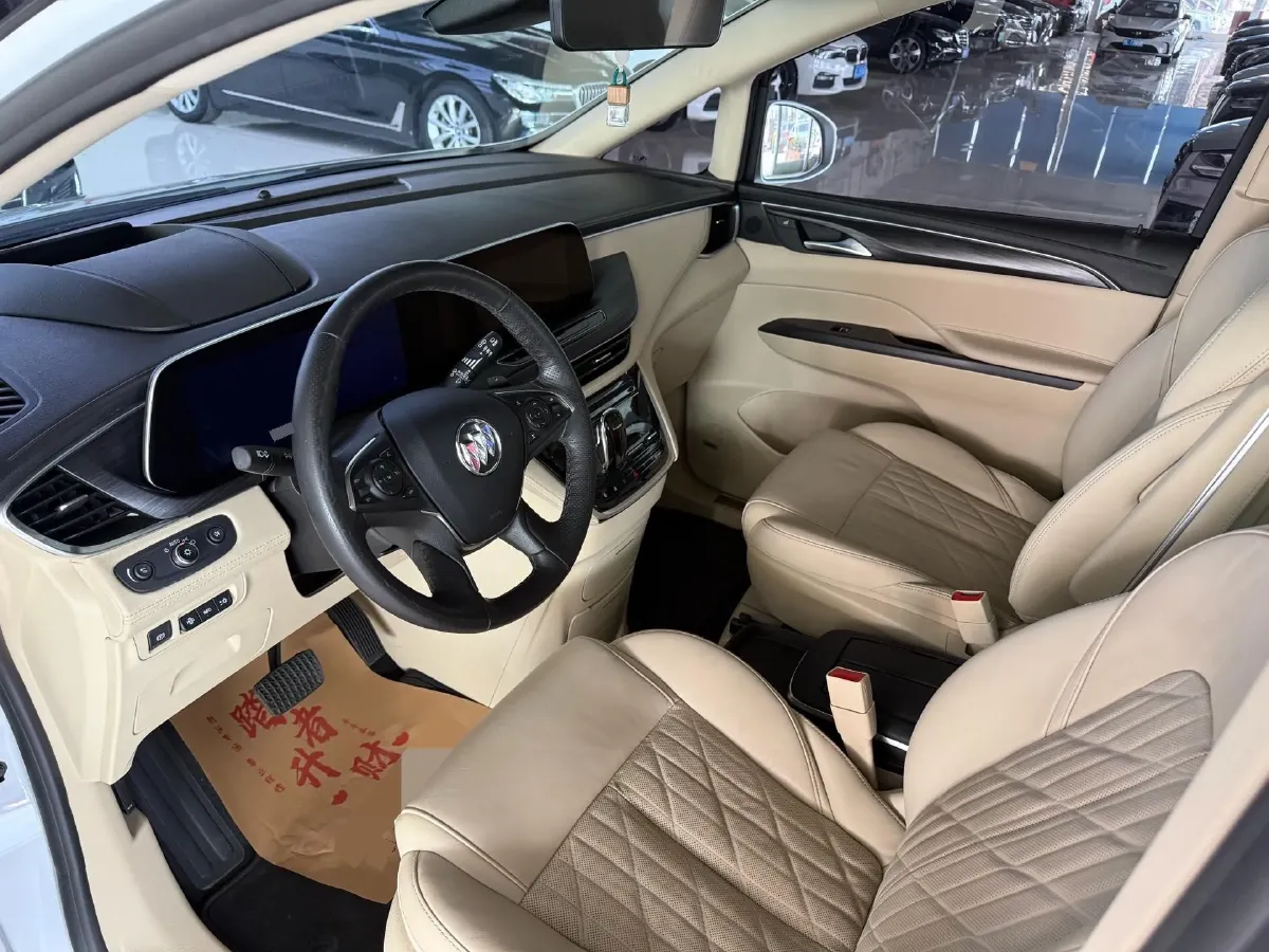 2023 Buick GL8 2.0T 237HP L4 9AT,autocango,china used car exporter,china ev exporter,chinese used car exporter,chinese used ev exporter