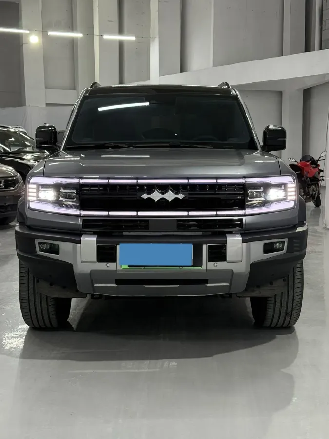 2023 FangChengBao Bao 5 1.5T 194HP L4 E-CVT PHEV 31.8KWH,autocango,china used car exporter,china ev exporter,chinese used car exporter,chinese used ev exporter