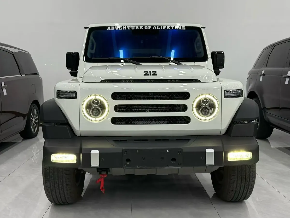 2025 212 212 T01 2.0T 170HP L4 8AT,autocango,china used car exporter,china ev exporter,chinese used car exporter,chinese used ev exporter