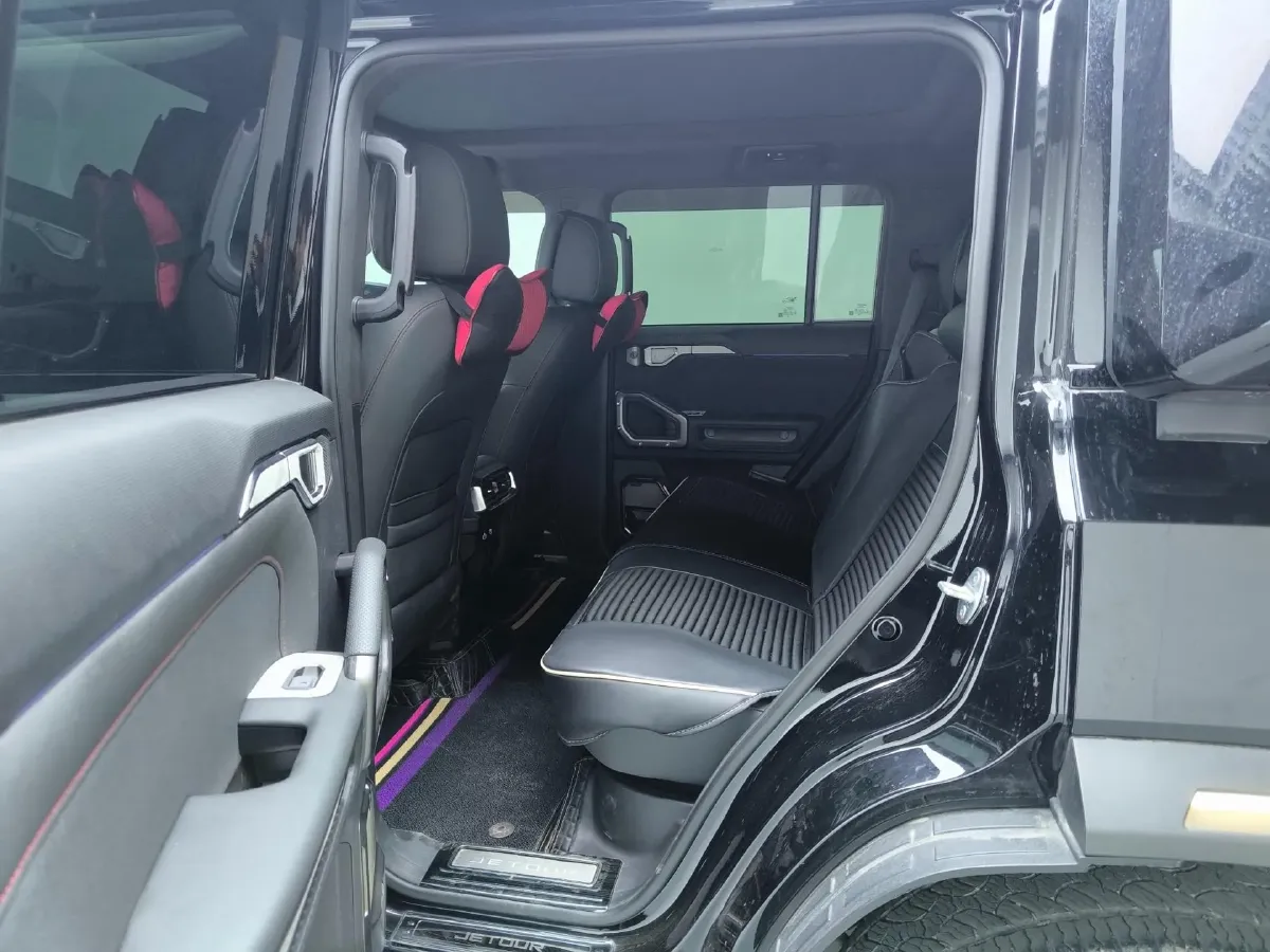 2023 Jetour Traveller 2.0T 254HP L4 8AT,autocango,china used car exporter,china ev exporter,chinese used car exporter,chinese used ev exporter