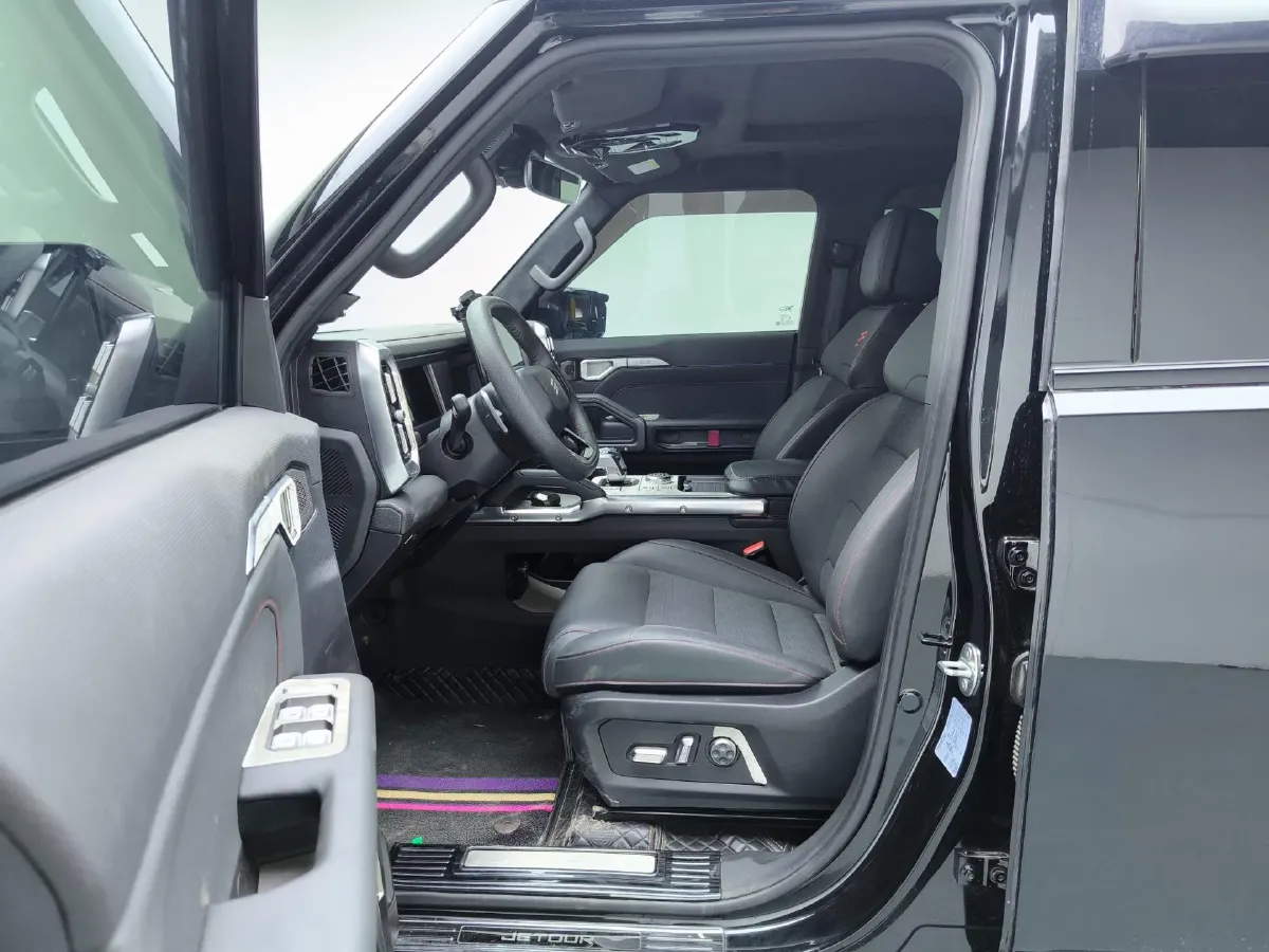 2023 Jetour Traveller 2.0T 254HP L4 8AT,autocango,china used car exporter,china ev exporter,chinese used car exporter,chinese used ev exporter