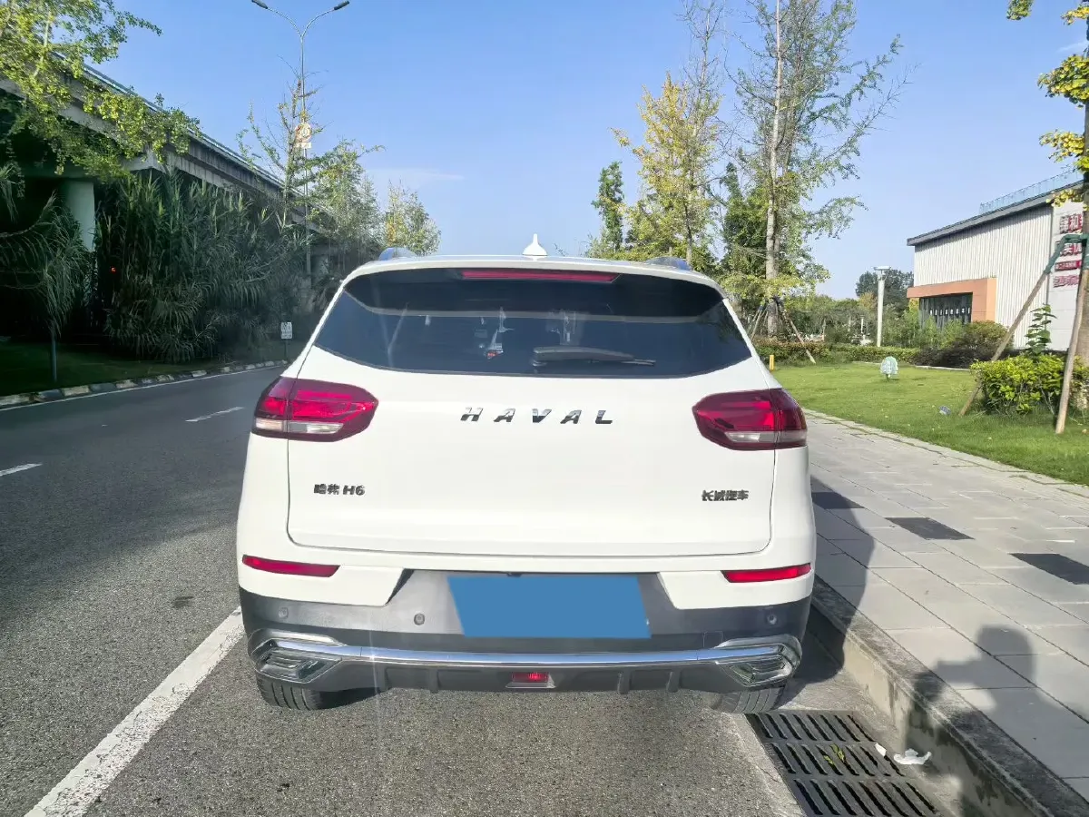 2021 Haval H6 1.5T 150HP L4 7DCT,autocango,china used car exporter,china ev exporter,chinese used car exporter,chinese used ev exporter