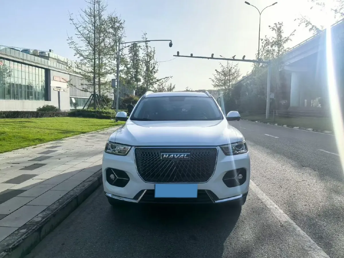 2021 Haval H6 1.5T 150HP L4 7DCT,autocango,china used car exporter,china ev exporter,chinese used car exporter,chinese used ev exporter