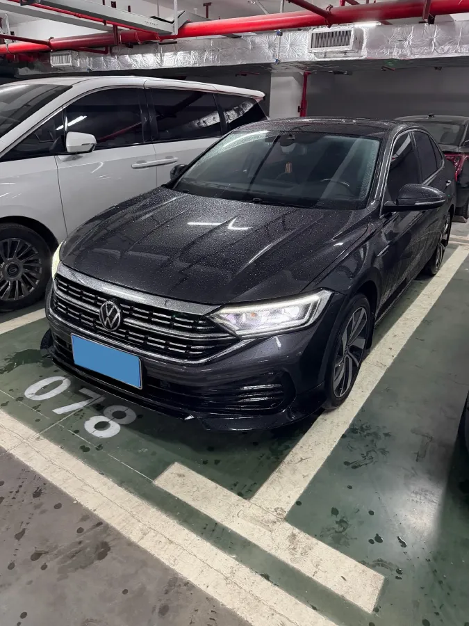 2025 Volkswagen Sagitar 1.5T 160HP L4 7DCT,autocango,china used car exporter,china ev exporter,chinese used car exporter,chinese used ev exporter