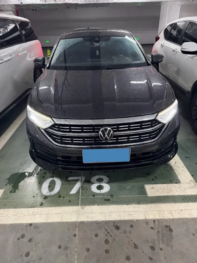 2025 Volkswagen Sagitar 1.5T 160HP L4 7DCT,autocango,china used car exporter,china ev exporter,chinese used car exporter,chinese used ev exporter