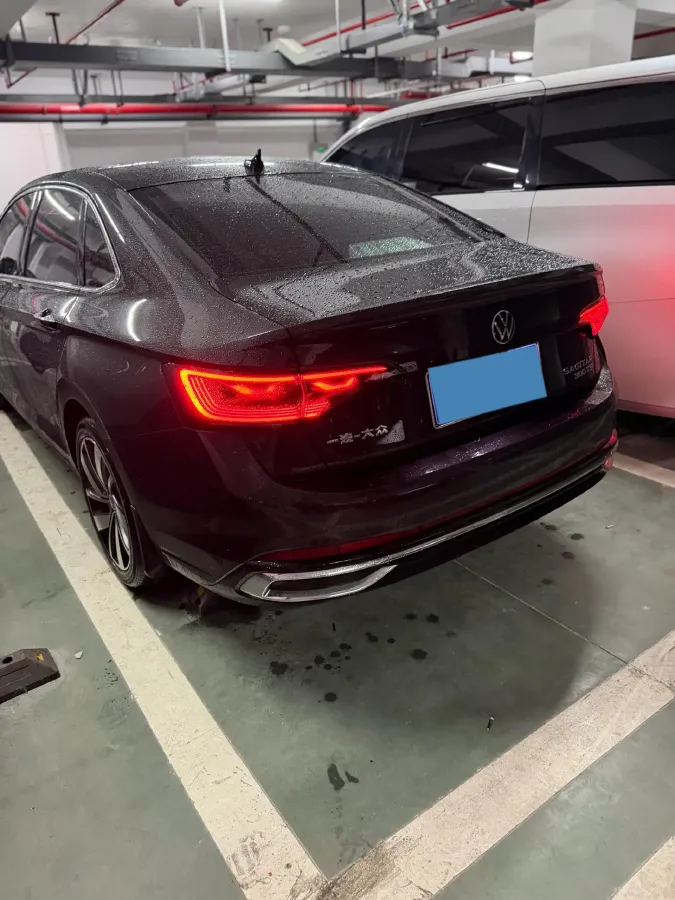 2025 Volkswagen Sagitar 1.5T 160HP L4 7DCT,autocango,china used car exporter,china ev exporter,chinese used car exporter,chinese used ev exporter