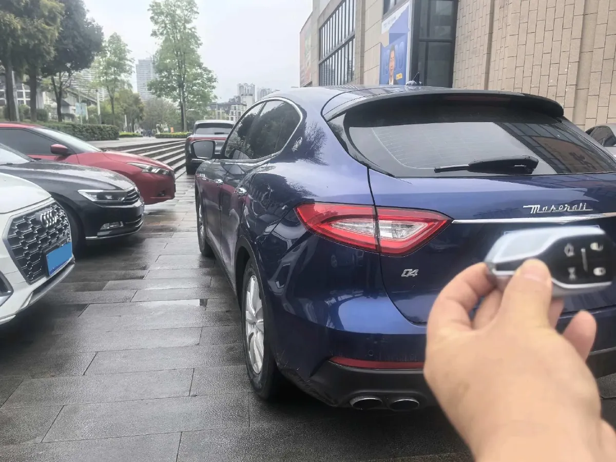 2018 Jaguar XJ 3.0T 340HP V6 8AT,autocango,china used car exporter,china ev exporter,chinese used car exporter,chinese used ev exporter