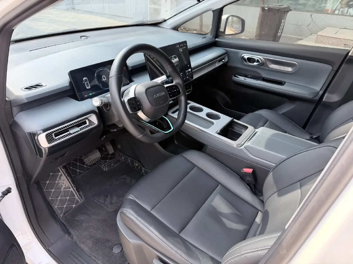 2023 GAC Trumpchi GS4 1.5T 177HP L4 6AT,autocango,china used car exporter,china ev exporter,chinese used car exporter,chinese used ev exporter