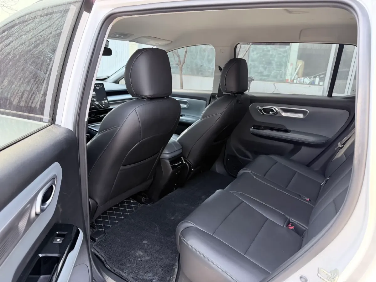 2023 GAC Trumpchi GS4 1.5T 177HP L4 6AT,autocango,china used car exporter,china ev exporter,chinese used car exporter,chinese used ev exporter