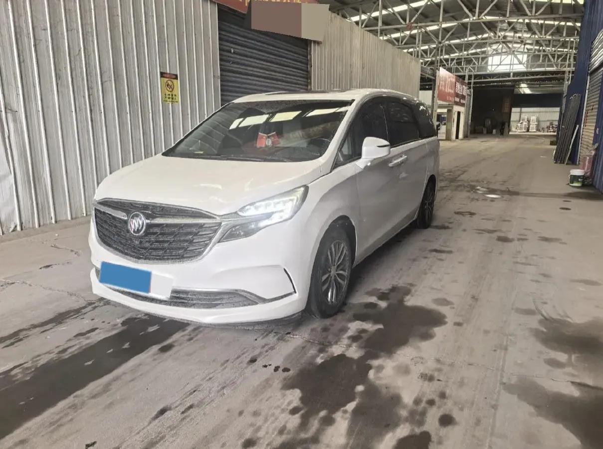 2022 Buick GL8 2.0T 237HP L4 9AT,autocango,china used car exporter,china ev exporter,chinese used car exporter,chinese used ev exporter