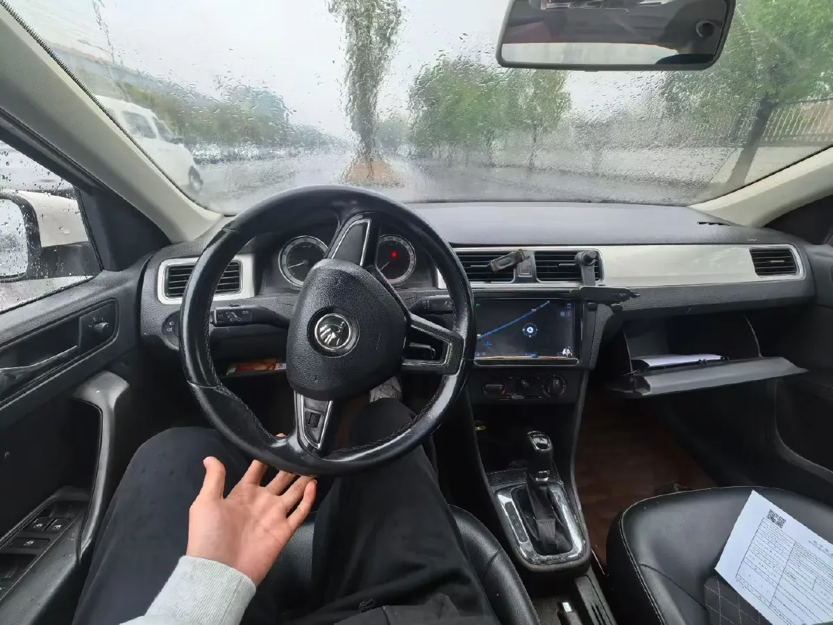 2018 Skoda Rapid 1.6L 110HP L4 6AT,autocango,china used car exporter,china ev exporter,chinese used car exporter,chinese used ev exporter