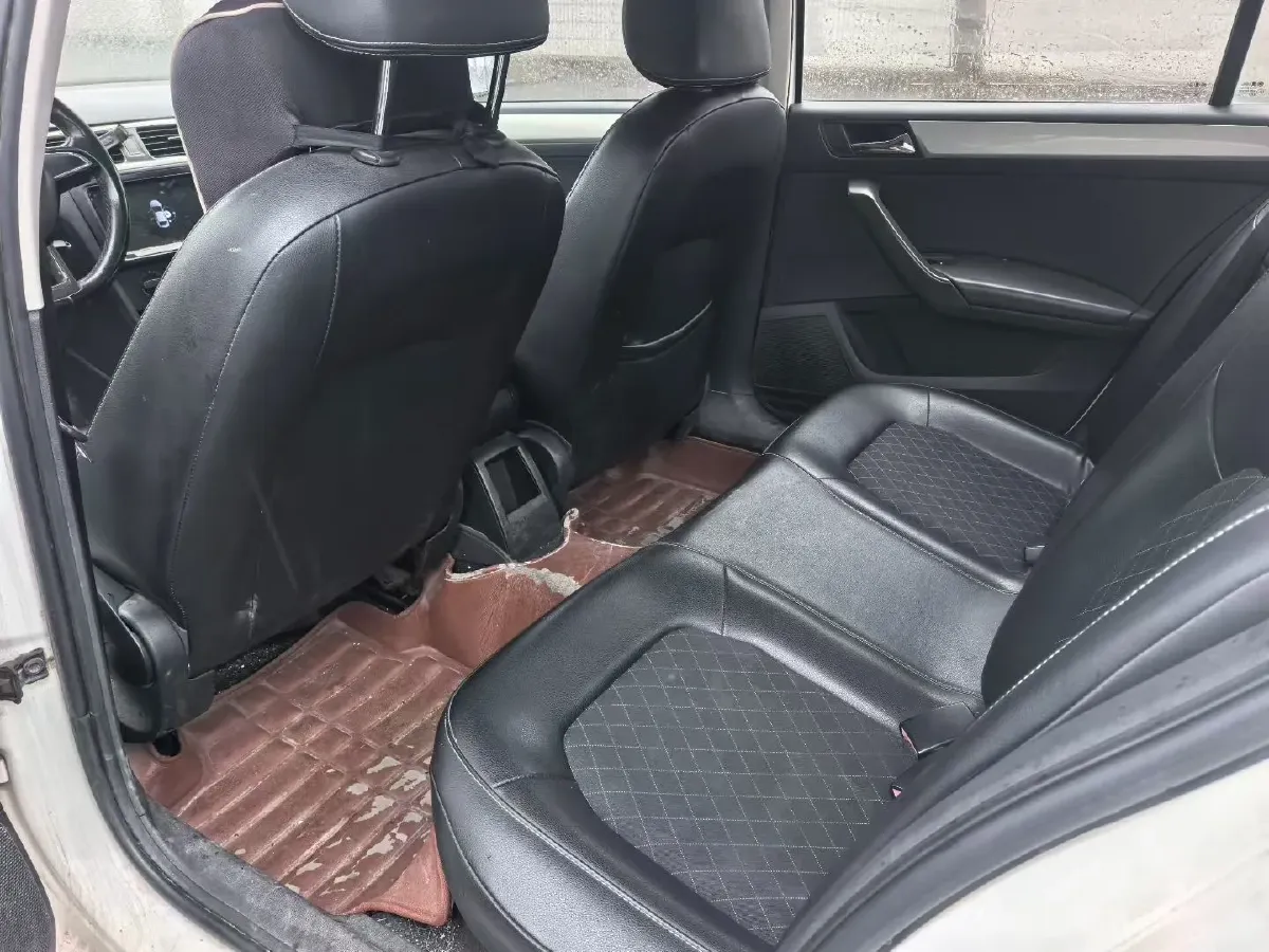 2018 Skoda Rapid 1.6L 110HP L4 6AT,autocango,china used car exporter,china ev exporter,chinese used car exporter,chinese used ev exporter