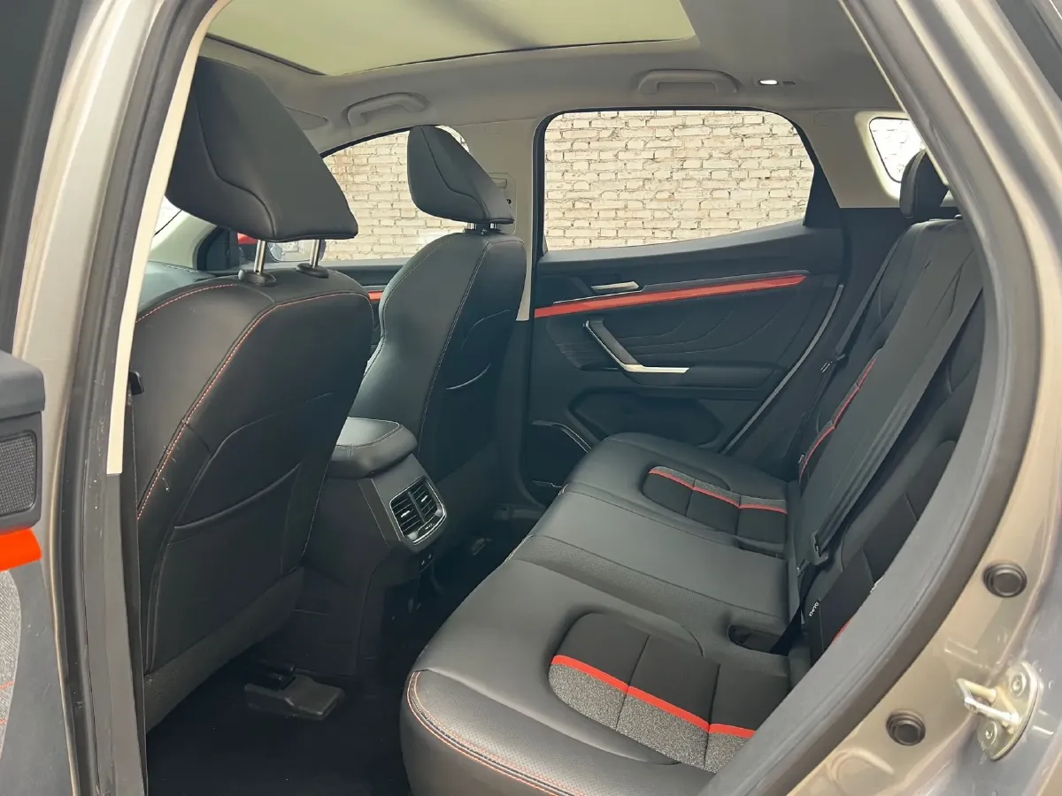 2019 Haval H4 1.5T 169HP L4 7DCT,autocango,china used car exporter,china ev exporter,chinese used car exporter,chinese used ev exporter