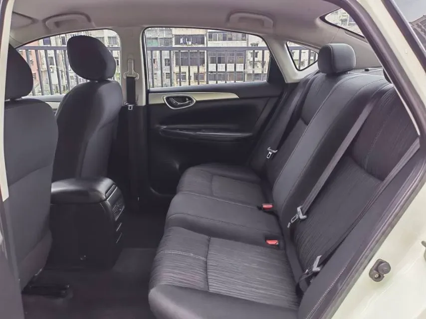 2022 Nissan Sylphy 1.6L 122HP L4 CVT,autocango,china used car exporter,china ev exporter,chinese used car exporter,chinese used ev exporter