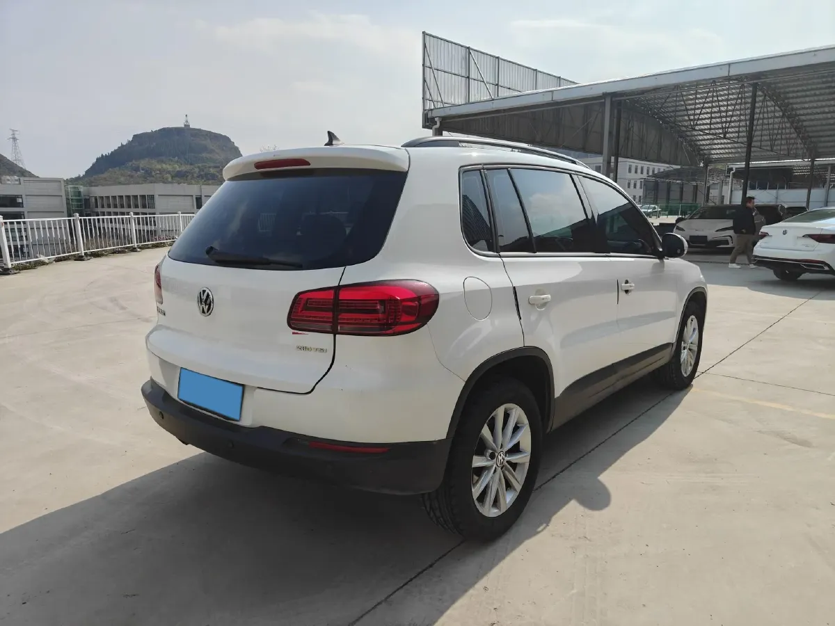 2016 Buick Larcosse 1.5T 170HP L4 7DCT,autocango,china used car exporter,china ev exporter,chinese used car exporter,chinese used ev exporter