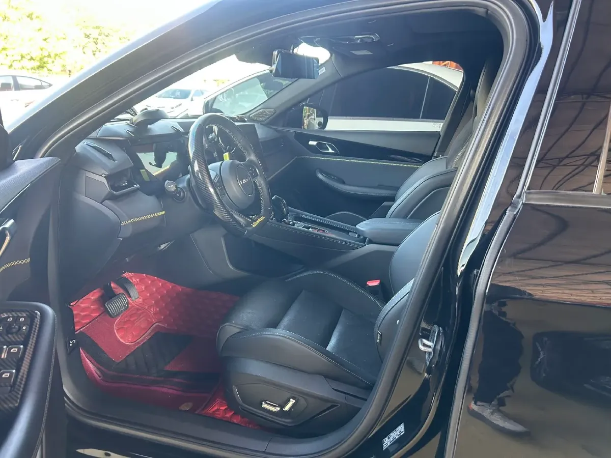 2023 LYNK&CO 03 2.0T 254HP L4 7DCT,autocango,china used car exporter,china ev exporter,chinese used car exporter,chinese used ev exporter