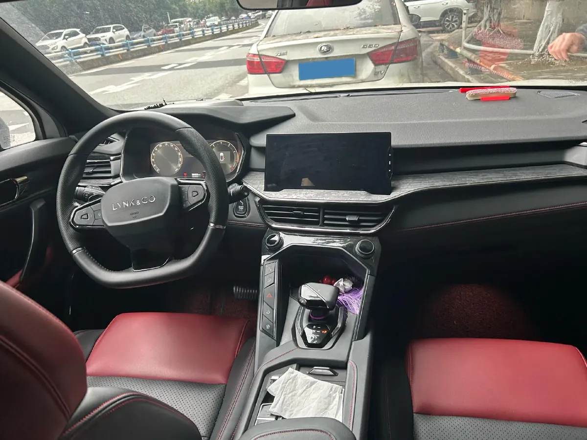 2020 LYNK&CO 06 1.5T 177HP L3 7DCT,autocango,china used car exporter,china ev exporter,chinese used car exporter,chinese used ev exporter