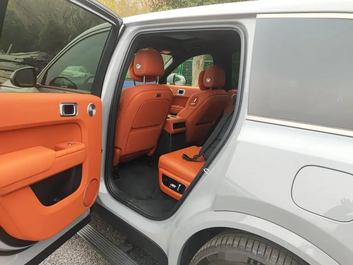 2024 Li L9 Range Extended 154HP REEV 52.3KWH,autocango,china used car exporter,china ev exporter,chinese used car exporter,chinese used ev exporter