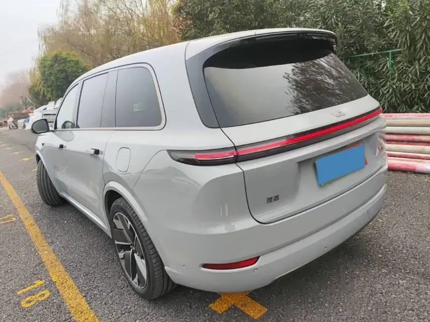2024 Li L9 Range Extended 154HP REEV 52.3KWH,autocango,china used car exporter,china ev exporter,chinese used car exporter,chinese used ev exporter