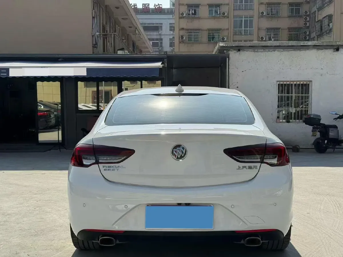 2022 Buick Regal 2.0T 237HP L4 9AT,autocango,china used car exporter,china ev exporter,chinese used car exporter,chinese used ev exporter