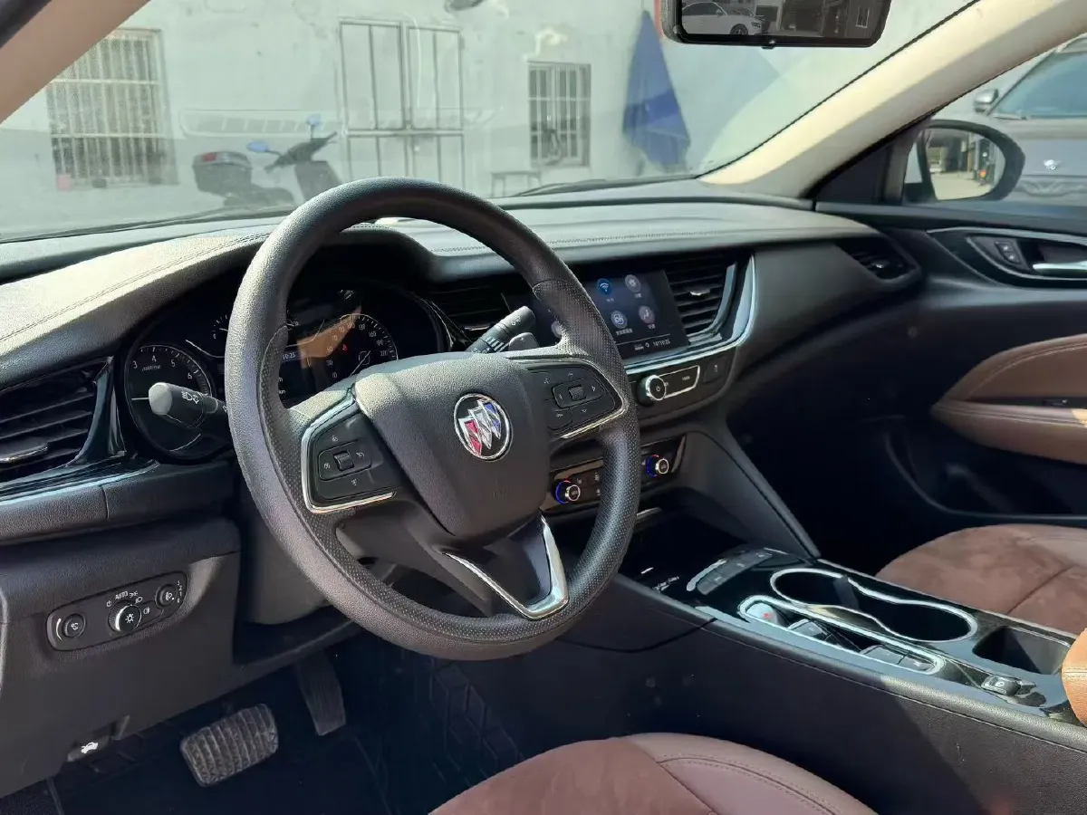 2022 Buick Regal 2.0T 237HP L4 9AT,autocango,china used car exporter,china ev exporter,chinese used car exporter,chinese used ev exporter
