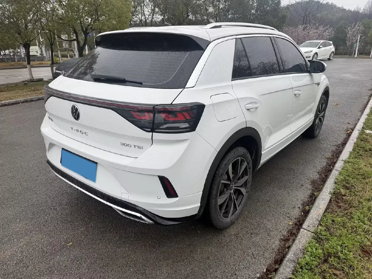 2023 Volkswagen T-Roc 1.5T 160HP L4 7DCT,autocango,china used car exporter,china ev exporter,chinese used car exporter,chinese used ev exporter