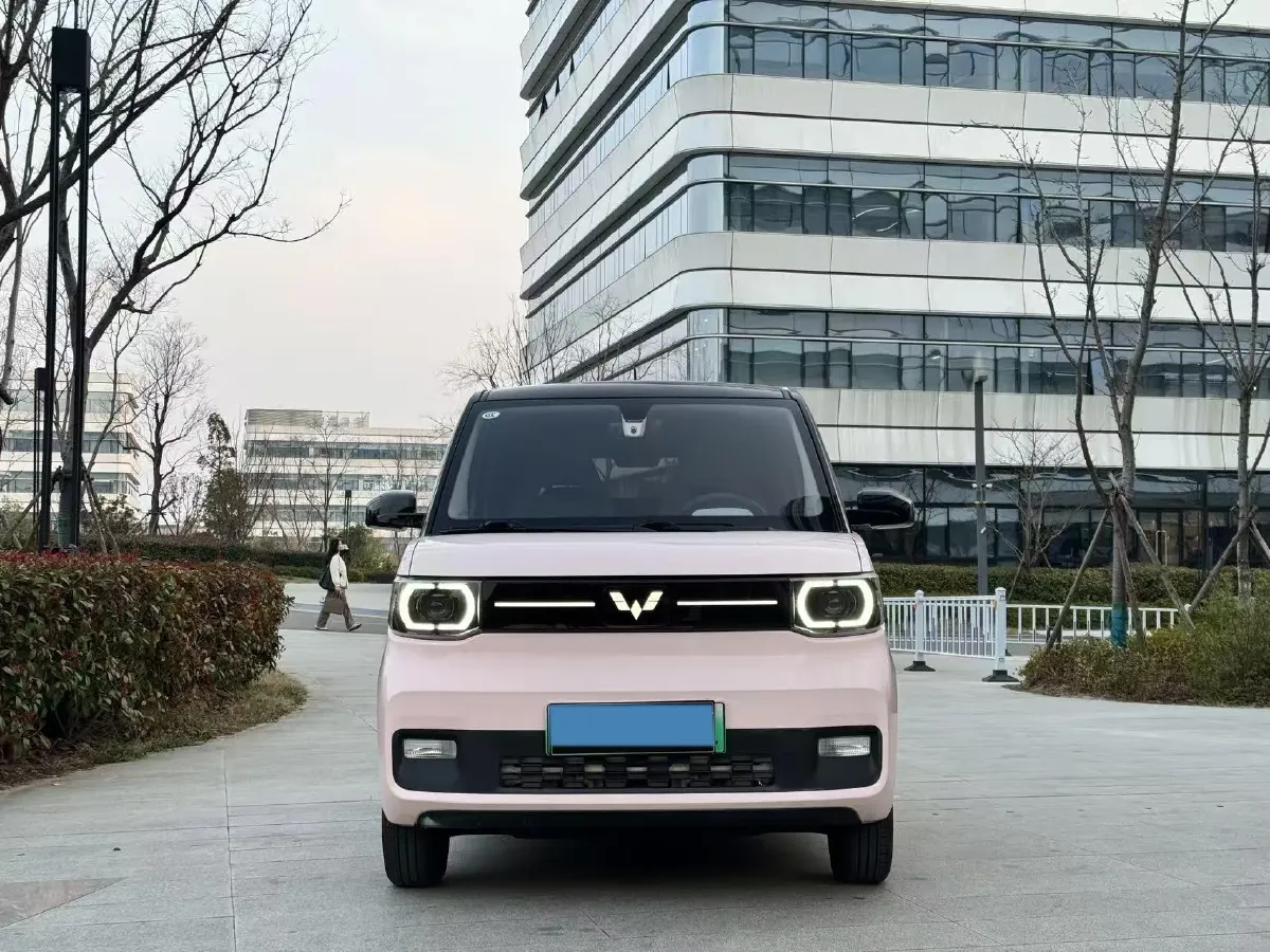 2022 LingBox uni BEV 11.52KWH,autocango,china used car exporter,china ev exporter,chinese used car exporter,chinese used ev exporter