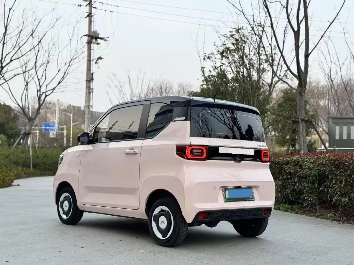 2022 LingBox uni BEV 11.52KWH,autocango,china used car exporter,china ev exporter,chinese used car exporter,chinese used ev exporter