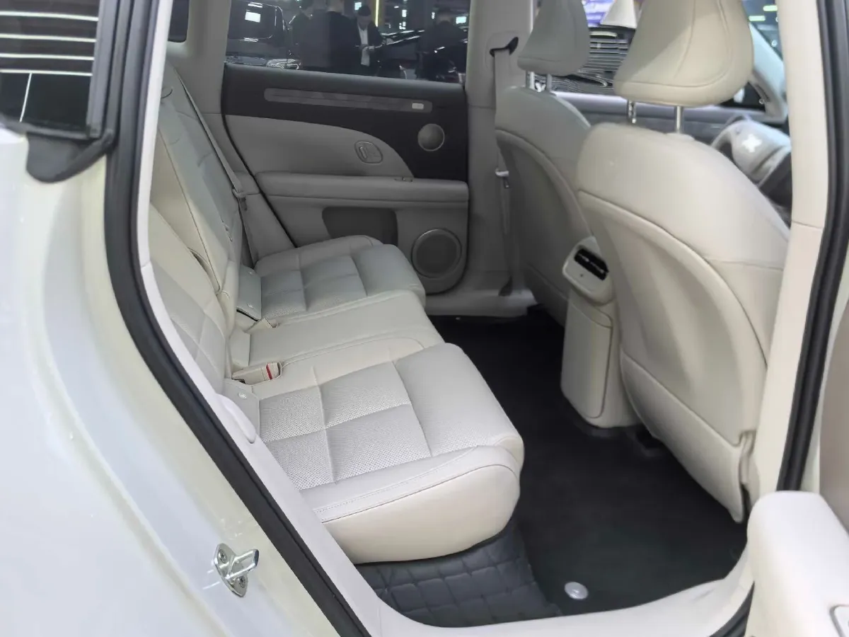 2026 IM LS6 BEV,autocango,china used car exporter,china ev exporter,chinese used car exporter,chinese used ev exporter