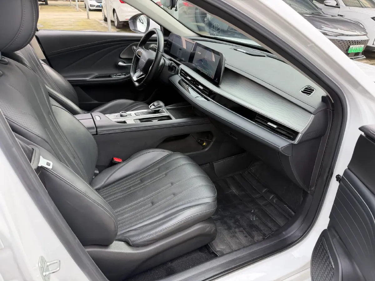 2024 Fulwin FulwinA8 1.5T 156HP L4 1DHT PHEV 18.3KWH,autocango,china used car exporter,china ev exporter,chinese used car exporter,chinese used ev exporter