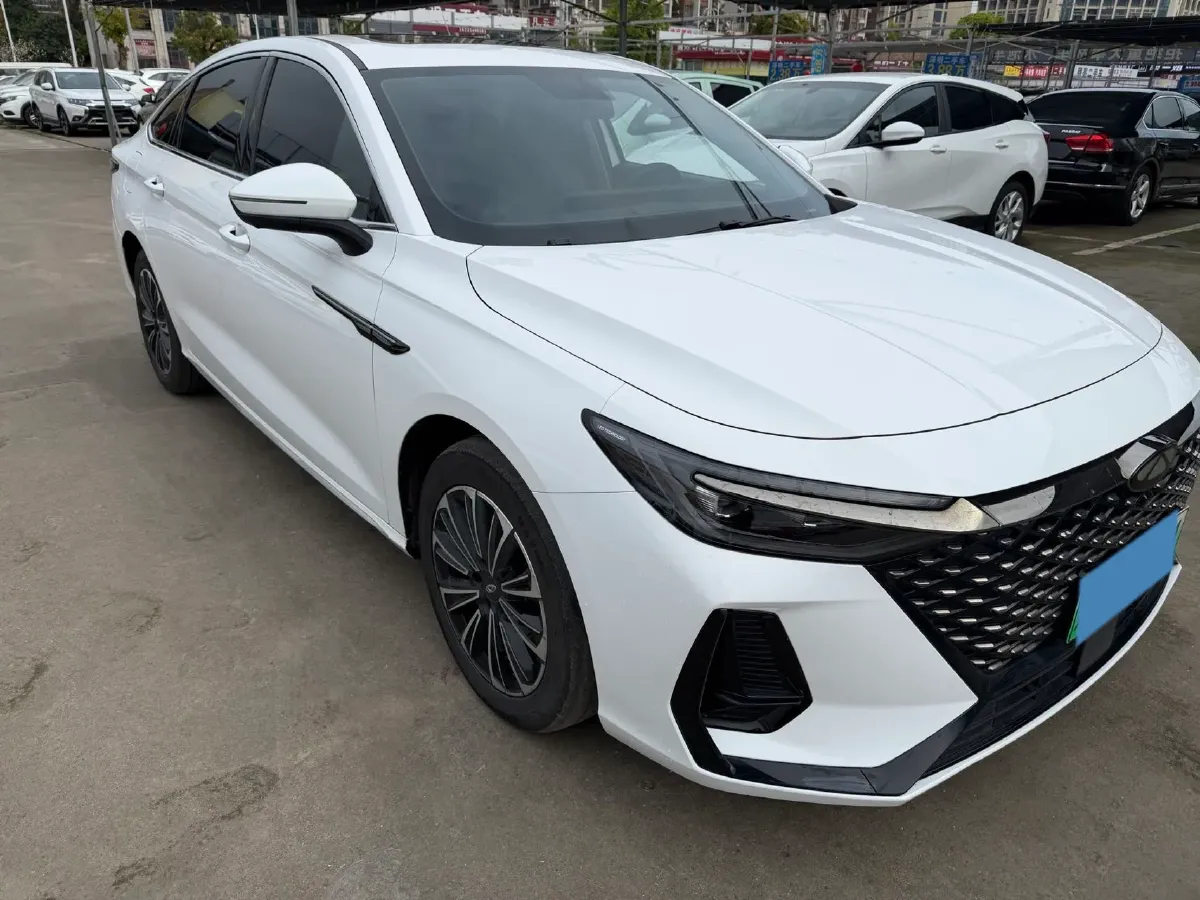 2024 Fulwin FulwinA8 1.5T 156HP L4 1DHT PHEV 18.3KWH,autocango,china used car exporter,china ev exporter,chinese used car exporter,chinese used ev exporter