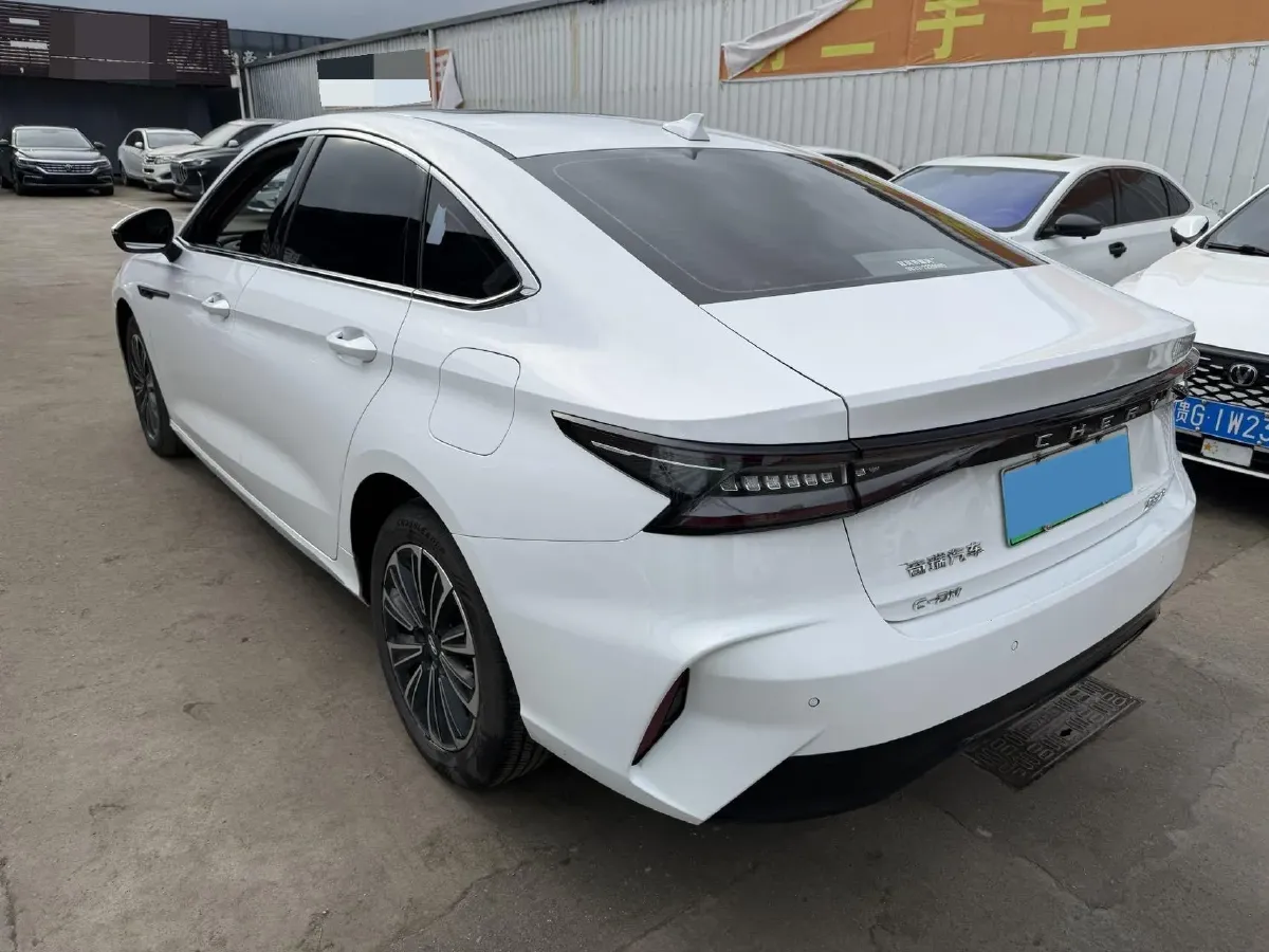 2024 Fulwin FulwinA8 1.5T 156HP L4 1DHT PHEV 18.3KWH,autocango,china used car exporter,china ev exporter,chinese used car exporter,chinese used ev exporter