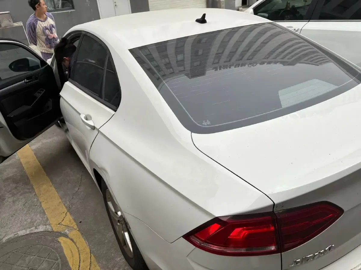 2017 Volkswagen Lamando 1.4T 131HP L4 7DCT,autocango,china used car exporter,china ev exporter,chinese used car exporter,chinese used ev exporter