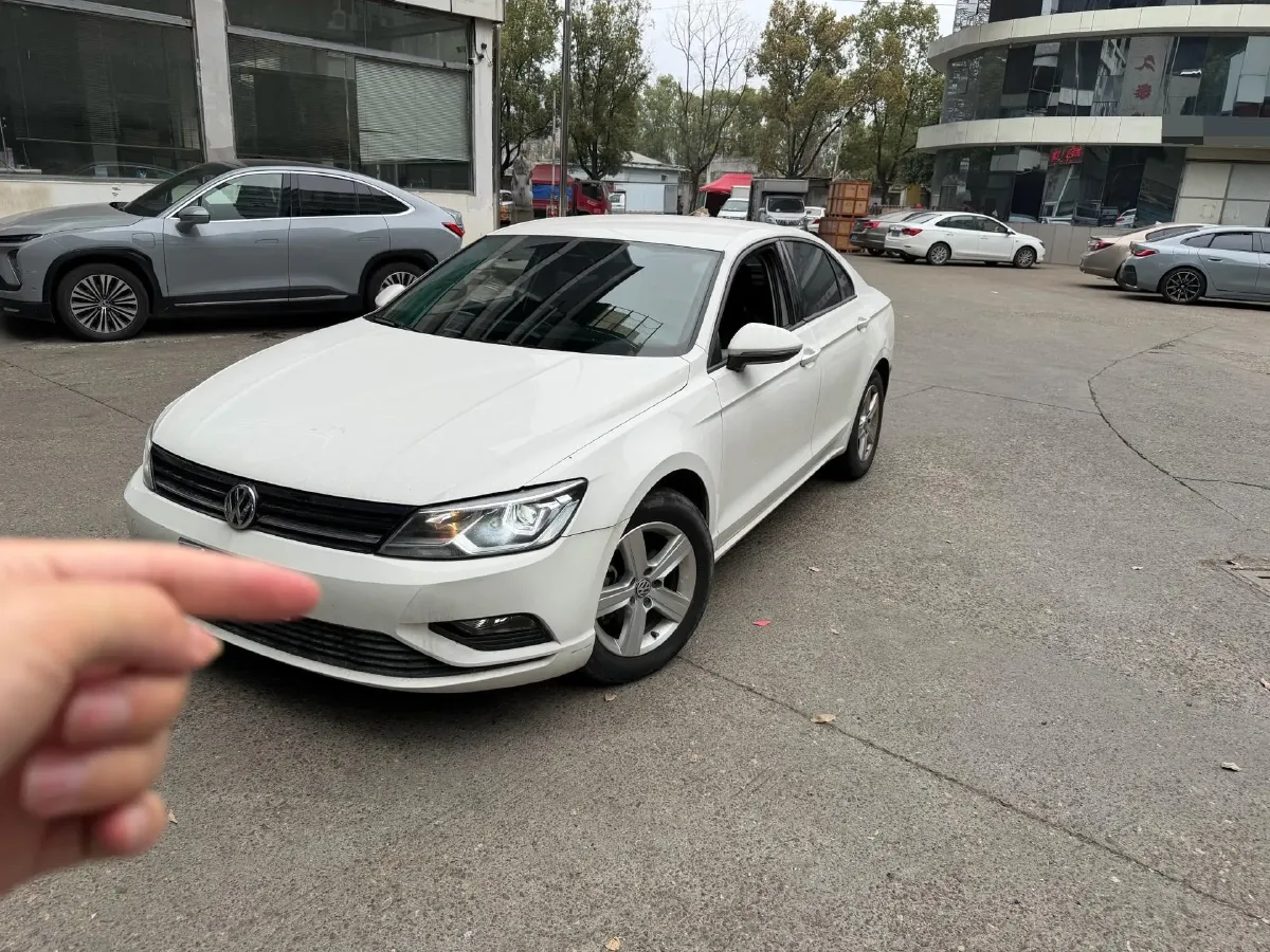 2017 Volkswagen Lamando 1.4T 131HP L4 7DCT,autocango,china used car exporter,china ev exporter,chinese used car exporter,chinese used ev exporter