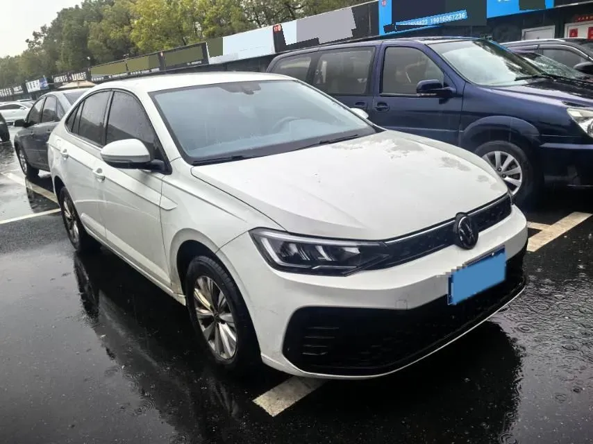 2025 Ruichi Auto EC75 BEV 41.85KWH,autocango,china used car exporter,china ev exporter,chinese used car exporter,chinese used ev exporter