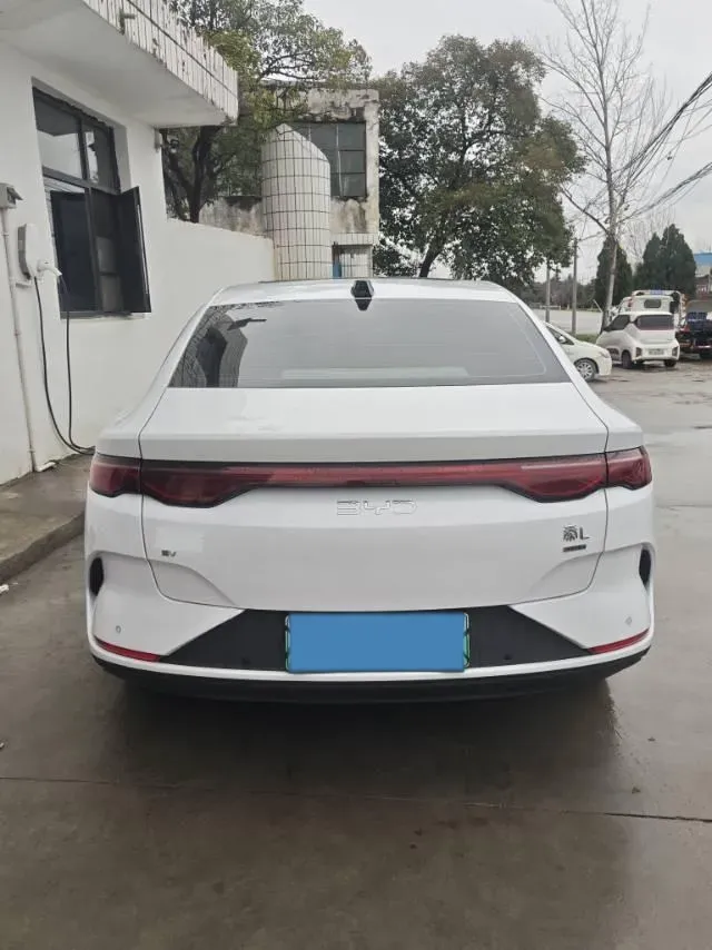 2025 BYD QinL BEV,autocango,china used car exporter,china ev exporter,chinese used car exporter,chinese used ev exporter
