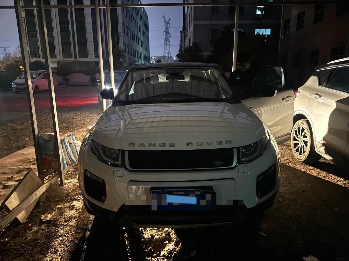 2018 Land Rover Range Rover Evoque 2.0T 241HP L4 9AT,autocango,china used car exporter,china ev exporter,chinese used car exporter,chinese used ev exporter