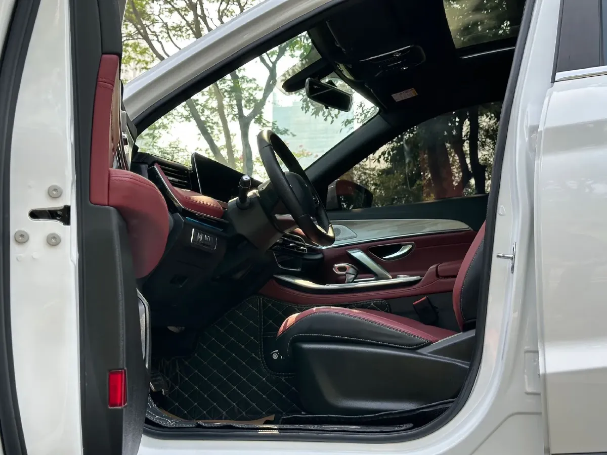 2023 Jetour X70 Plus 1.6T 197HP L4 7DCT,autocango,china used car exporter,china ev exporter,chinese used car exporter,chinese used ev exporter