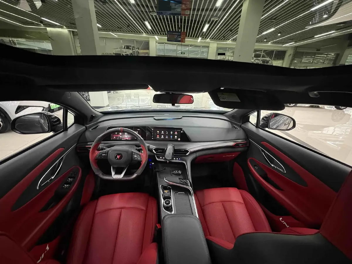 2020 ChangAn UNI-T 1.5T 180HP L4 7DCT,autocango,china used car exporter,china ev exporter,chinese used car exporter,chinese used ev exporter