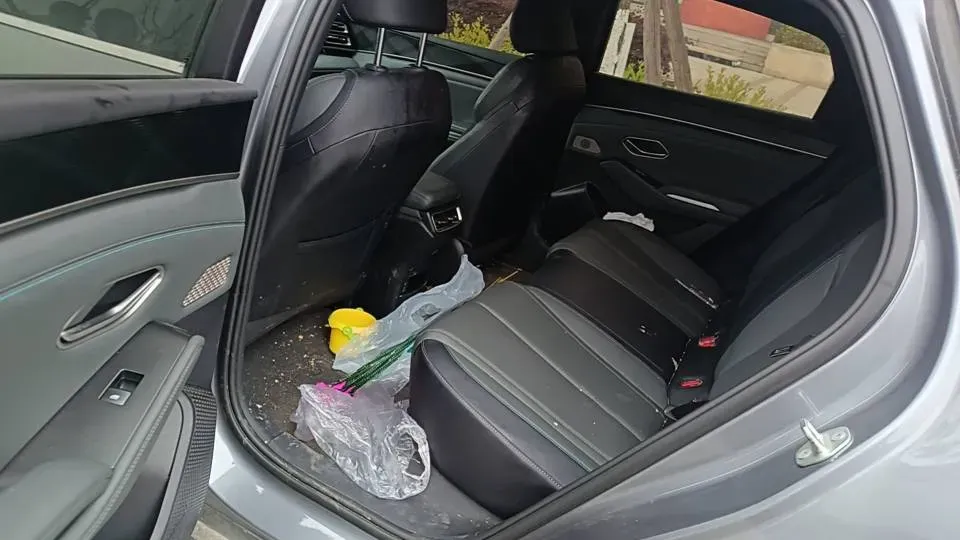 2025 BYD QinL 1.5L 101HP L4 E-CVT PHEV 15.87KWH,autocango,china used car exporter,china ev exporter,chinese used car exporter,chinese used ev exporter