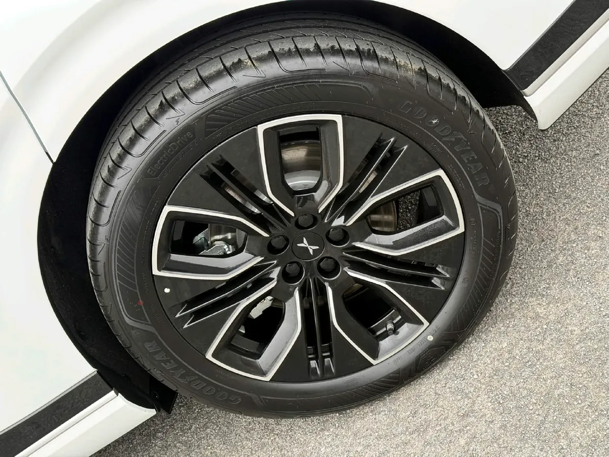 2025 Xpeng G9 BEV 79KWH,autocango,china used car exporter,china ev exporter,chinese used car exporter,chinese used ev exporter