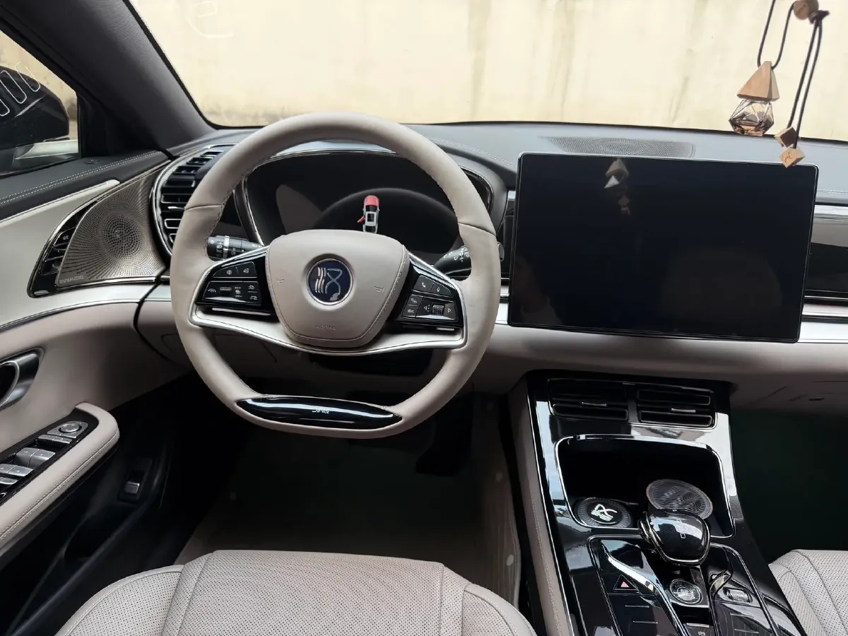 2025 BYD Han 1.5T 156HP L4 E-CVT PHEV,autocango,china used car exporter,china ev exporter,chinese used car exporter,chinese used ev exporter