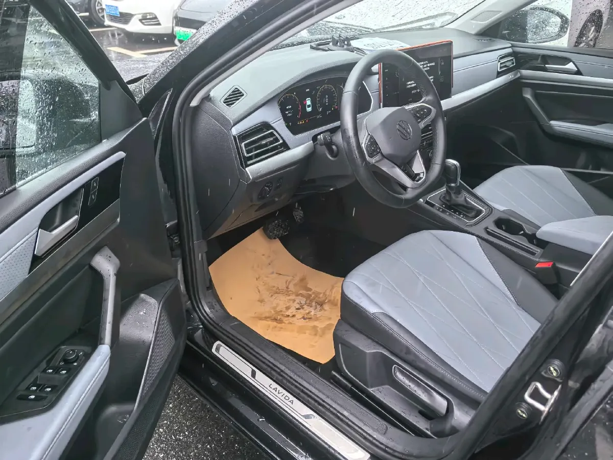 2023 Volkswagen Lavida 1.5L 113HP L4 6AT,autocango,china used car exporter,china ev exporter,chinese used car exporter,chinese used ev exporter