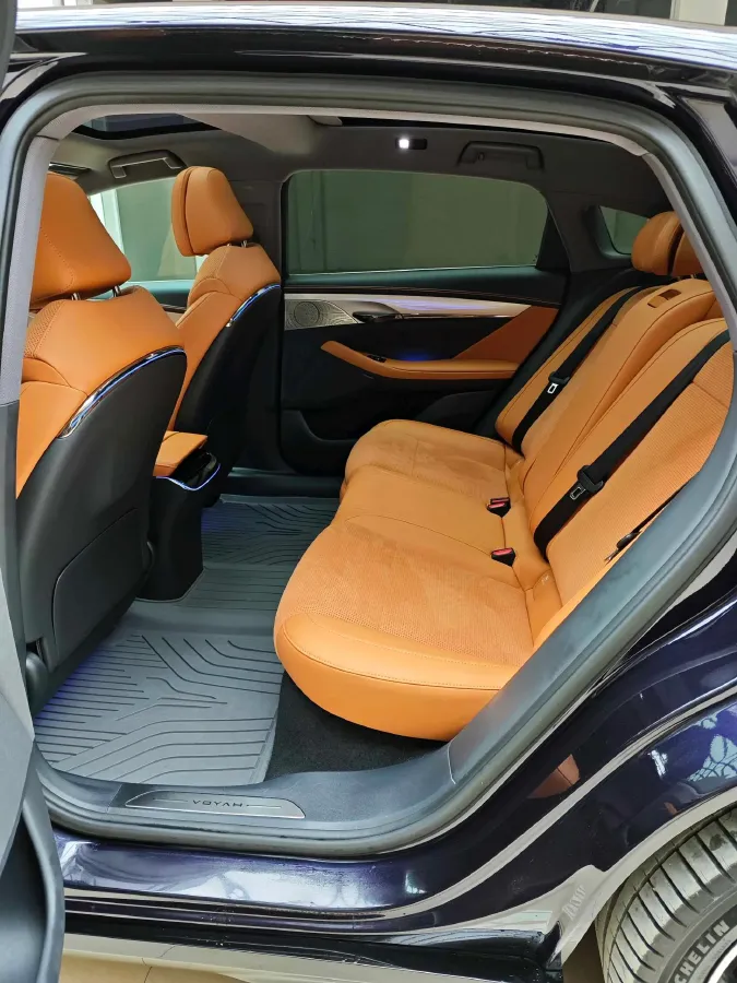 2024 Voyah ZhuiGuang 1.5T 136HP L4 PHEV 43KWH,autocango,china used car exporter,china ev exporter,chinese used car exporter,chinese used ev exporter