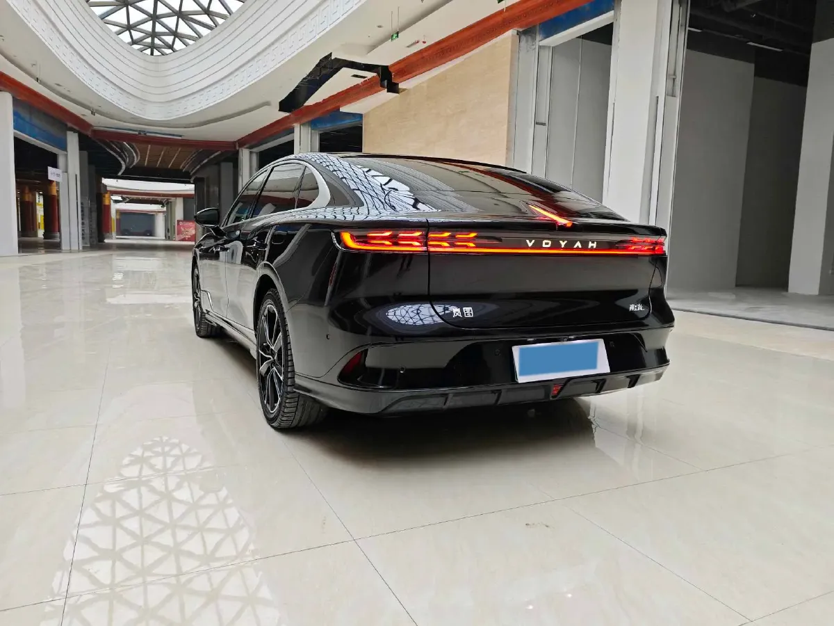 2024 Voyah ZhuiGuang 1.5T 136HP L4 PHEV 43KWH,autocango,china used car exporter,china ev exporter,chinese used car exporter,chinese used ev exporter