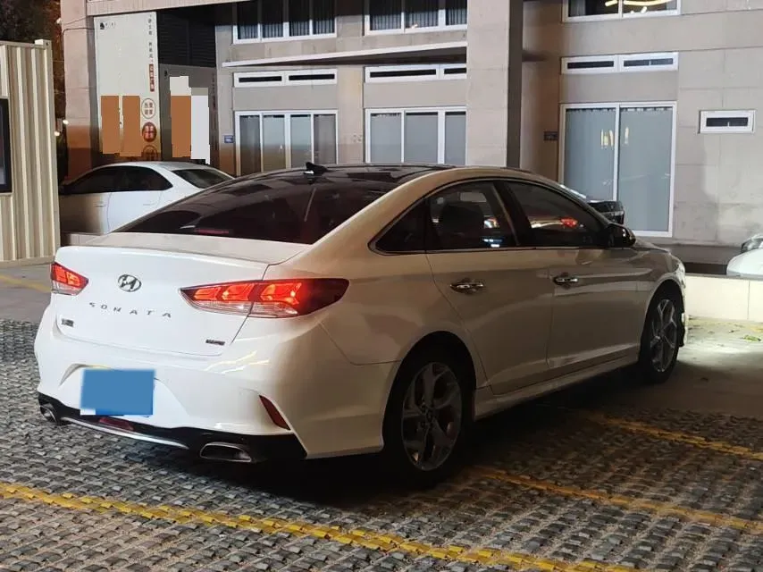 2017 Hyundai Sonata 1.6T 180HP L4 7DCT,autocango,china used car exporter,china ev exporter,chinese used car exporter,chinese used ev exporter