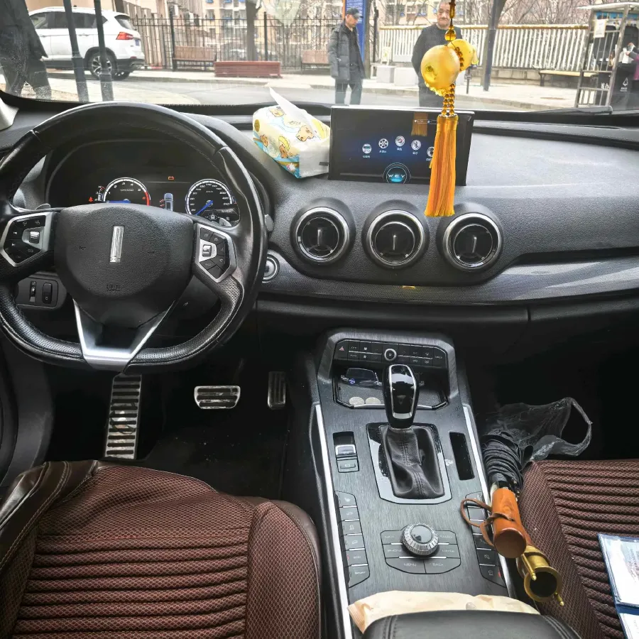 2017 WEY VV7 2.0T 234HP L4 7DCT,autocango,china used car exporter,china ev exporter,chinese used car exporter,chinese used ev exporter