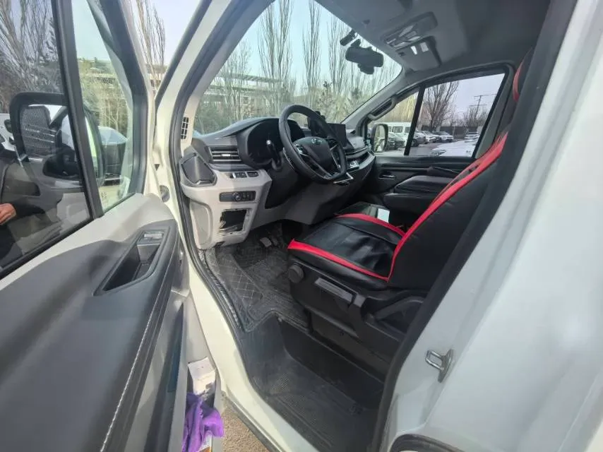 2023 MAXUS Interstellar 2.0T 218HP L4 8AT,autocango,china used car exporter,china ev exporter,chinese used car exporter,chinese used ev exporter