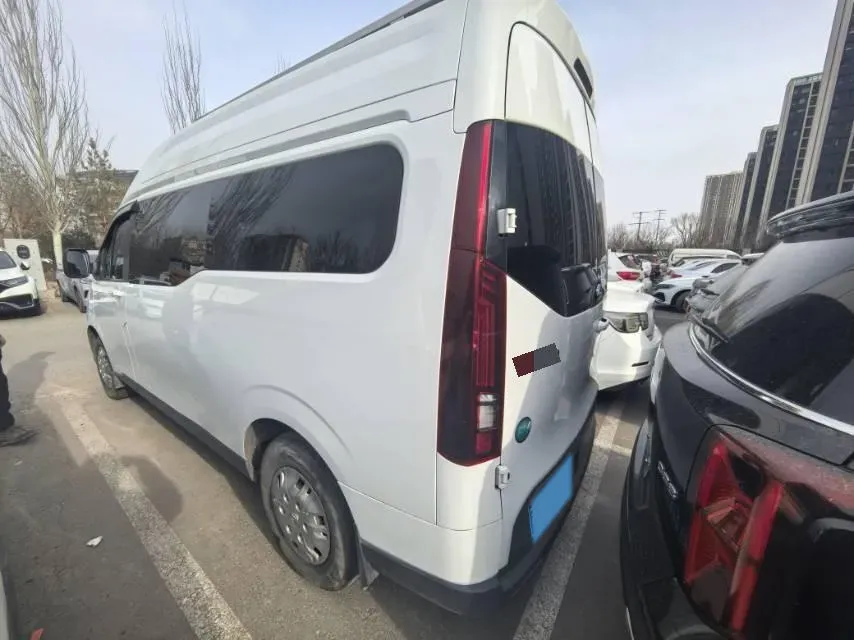 2023 MAXUS Interstellar 2.0T 218HP L4 8AT,autocango,china used car exporter,china ev exporter,chinese used car exporter,chinese used ev exporter